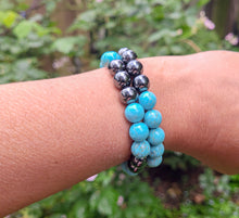 Load image into Gallery viewer, Turquoise and Hematite Bracelet