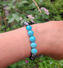 Load image into Gallery viewer, Turquoise and Hematite Bracelet