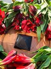 Load image into Gallery viewer, Shungite Pyramid 2&quot; | Star Soul Metaphysics
